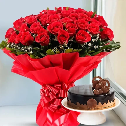 Bouquet of Roses with Cake